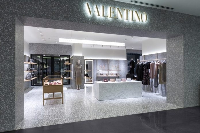 Valentino setting up in Valdarno