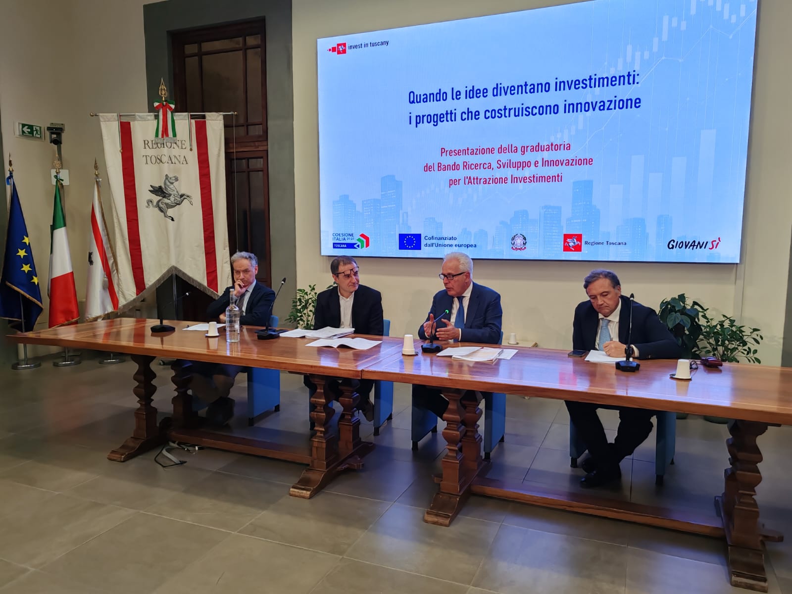 Tuscany prepares for a more innovative future: presentation of the funded projects from the Research, Development, and Innovation Call President Eugenio Giani presented the projects funded by the Research, Development, and Innovation Call for Investment Attraction. With over 22 million euros invested, the initiative aims to boost foreign investments in Tuscany, focusing on innovation and sustainability. The first six projects span robotics, AI, and waste recovery, strengthening collaboration between large enterprises and local SMEs.